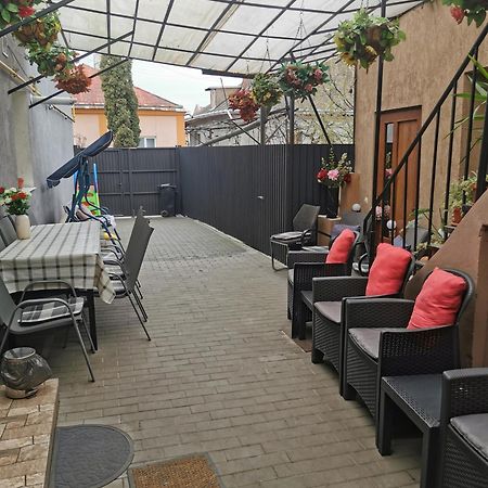 Fully Furnished Studio Syhot Marmaroski Zewnętrze zdjęcie