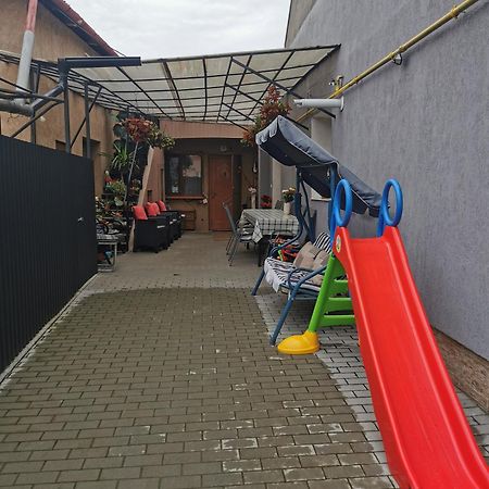 Fully Furnished Studio Syhot Marmaroski Zewnętrze zdjęcie